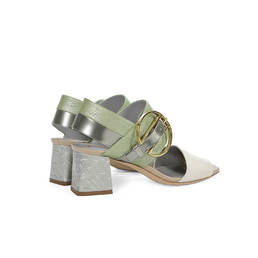Sandals Photo 3